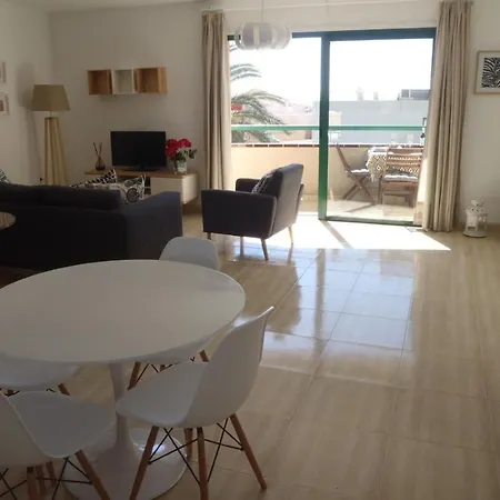 Lejlighed Gesamte In Mit Terrasse By Interhome *