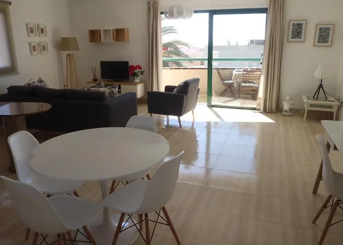 公寓 Gesamte In Mit Terrasse By Interhome *